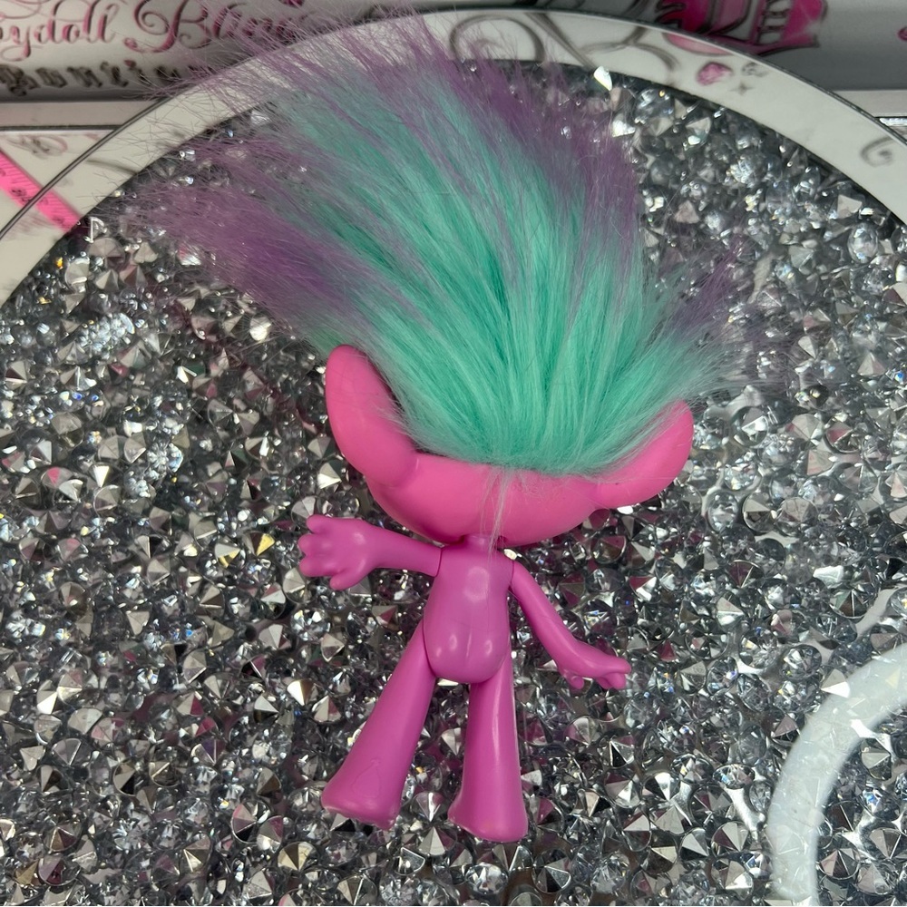 Trollz Pink Troll Doll with Green & Purple Hair - Kids Toy - Picture 2 of 3